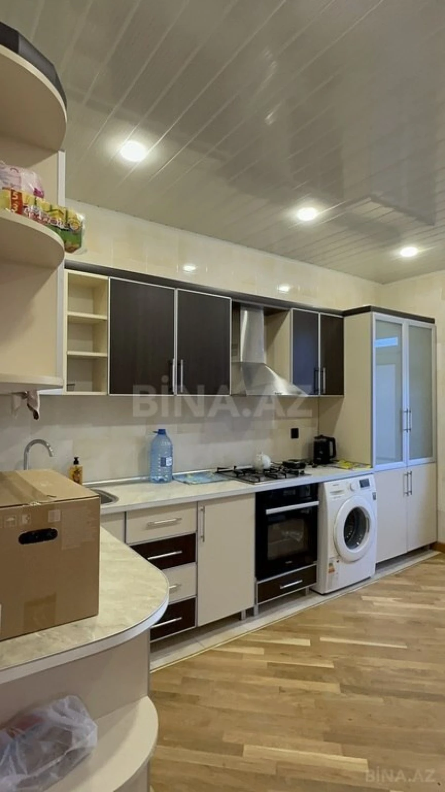 Satılır 7 otaqlı həyət evi 240 m²