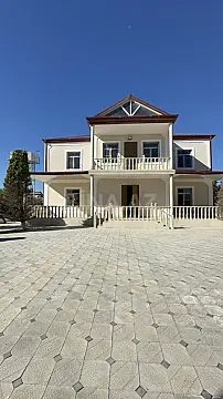 Satılır 7 otaqlı həyət evi 240 m² — Bakı, Novxanı 7 otaq 240.00 m²