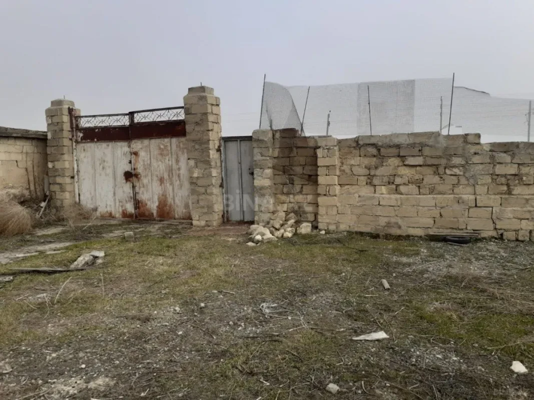 Satılır torpaq sahəsi 200 m²