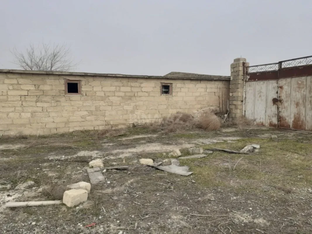 Satılır torpaq sahəsi 200 m²