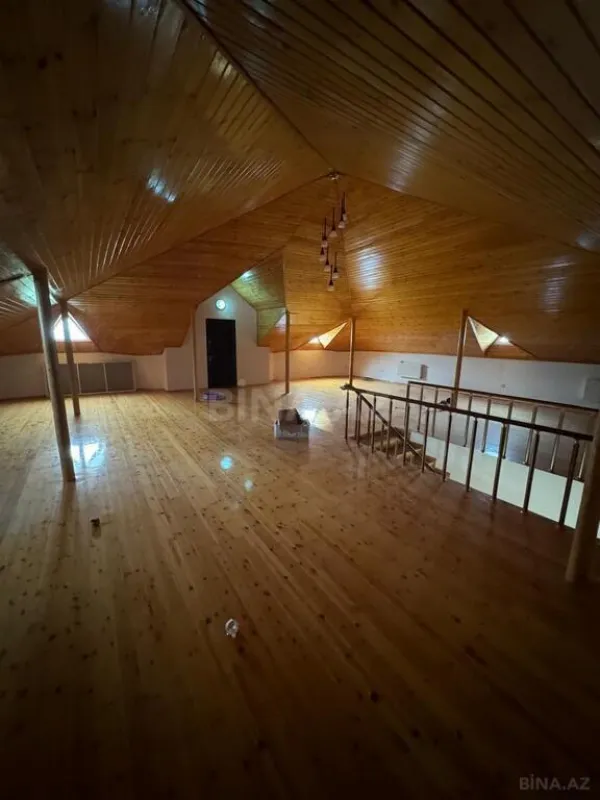 Satılır 5 otaqlı həyət evi 350 m²