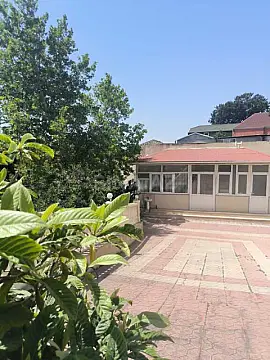 Satılır 5 otaqlı həyət evi 360 m²