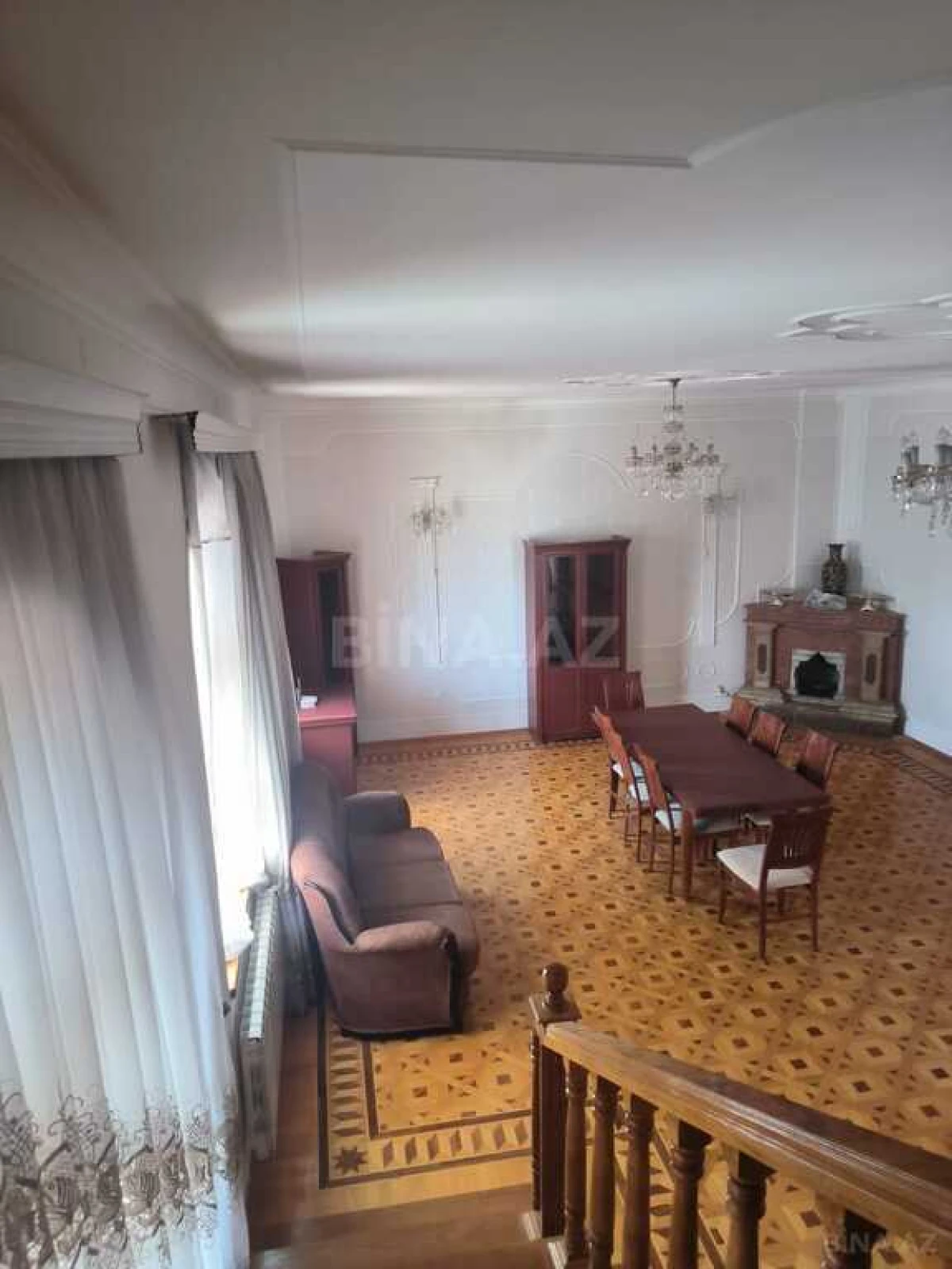 Satılır 5 otaqlı həyət evi 360 m²