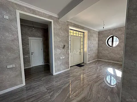 Satılır 7 otaqlı həyət evi 340 m²