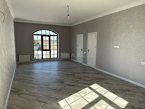 Satılır 7 otaqlı həyət evi 340 m²