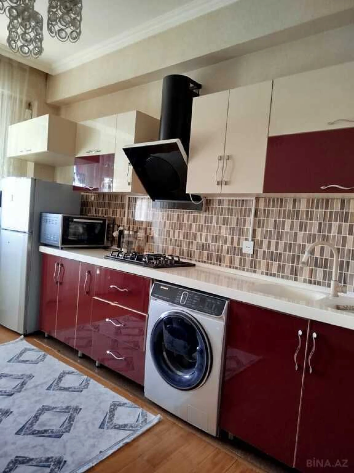 Satılır 3 otaqlı mənzil 91 m²