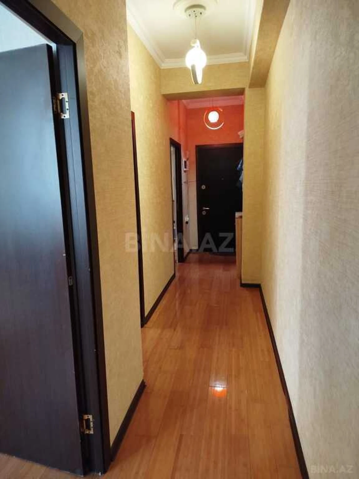 Satılır 3 otaqlı mənzil 91 m²