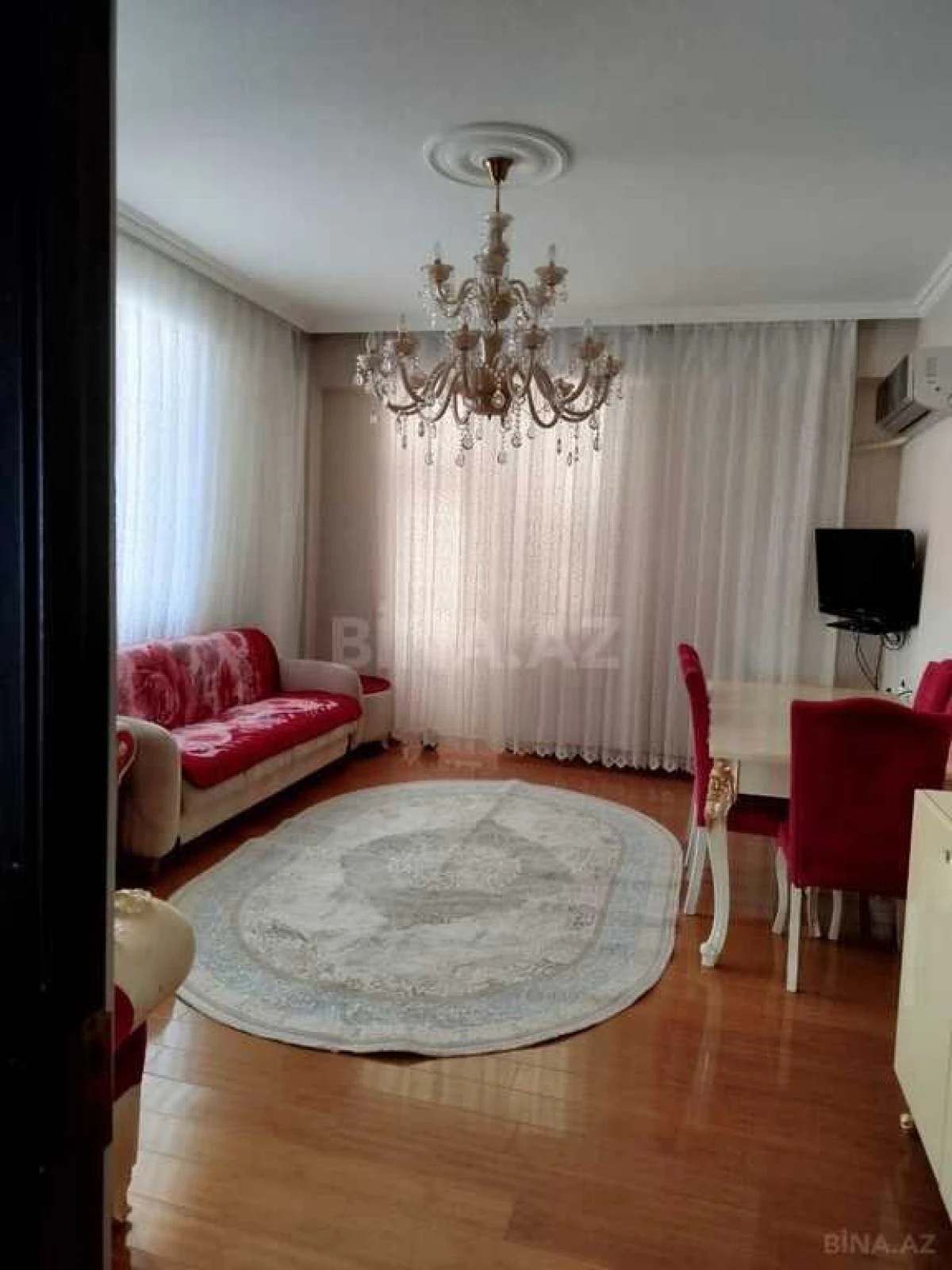 Satılır 3 otaqlı mənzil 91 m²