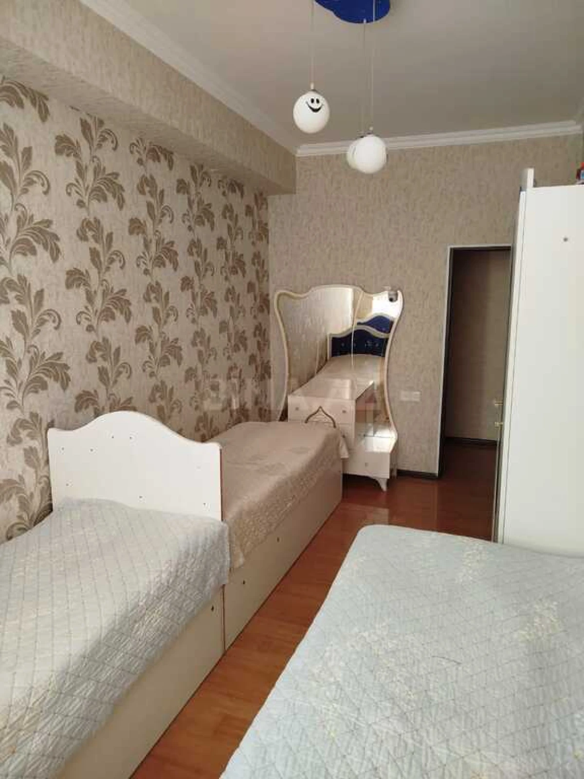 Satılır 3 otaqlı mənzil 91 m²