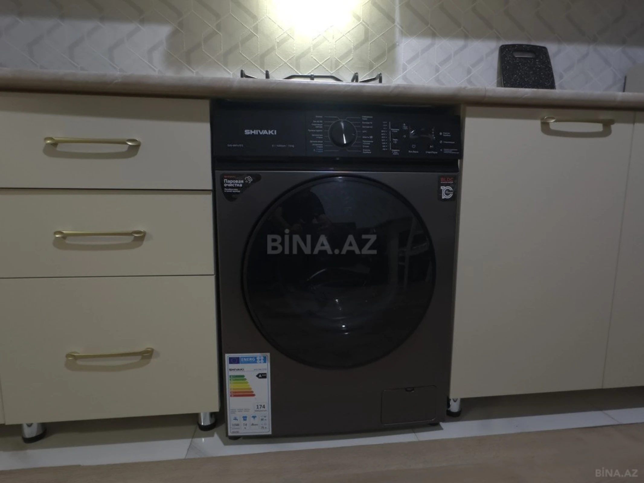 Kirayə verilir 2 otaqlı mənzil 75 m²