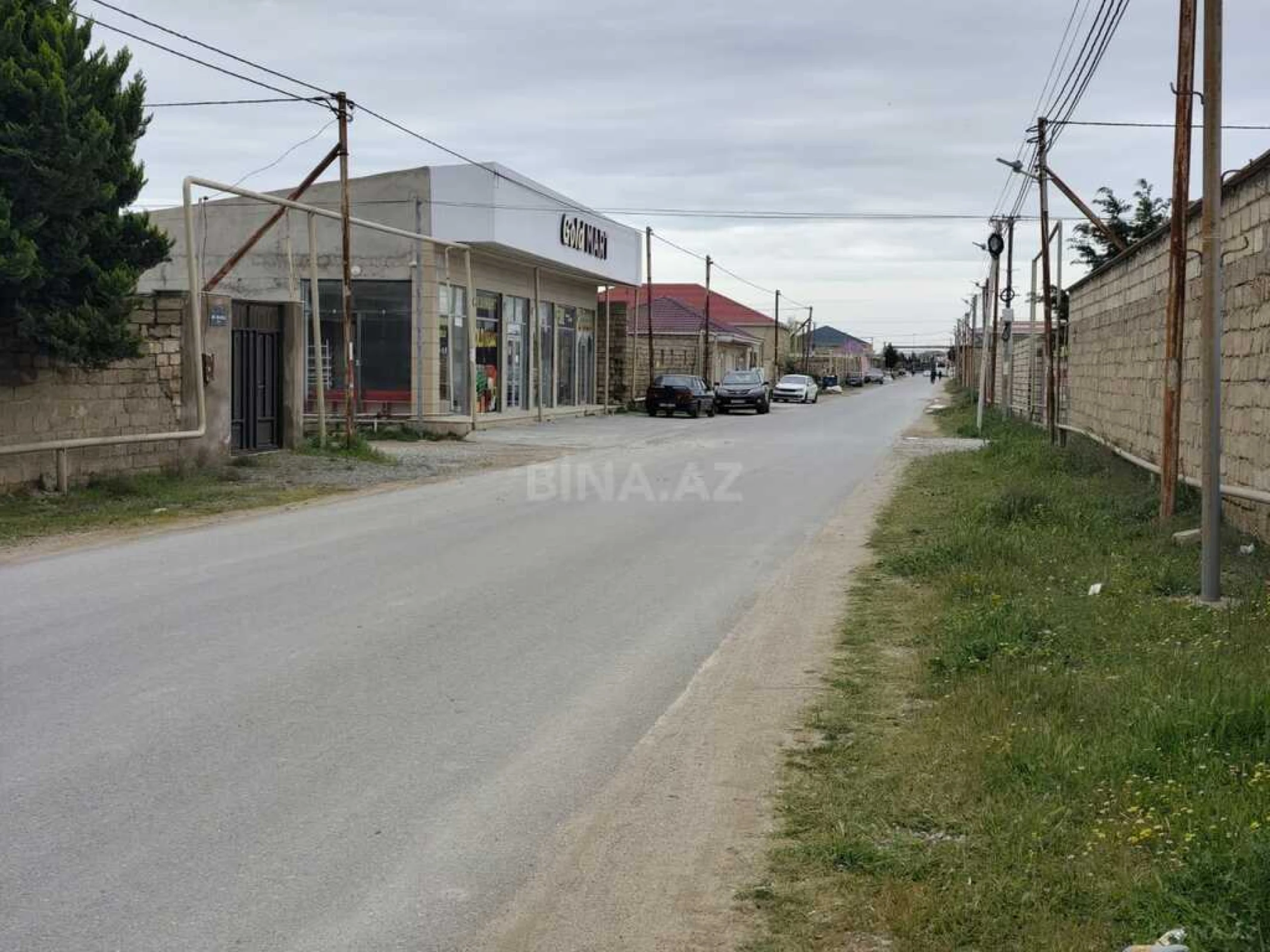 Satılır torpaq sahəsi 12 m²