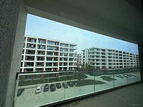 Satılır 3 otaqlı mənzil 158 m²