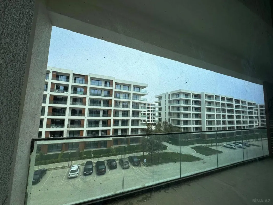 Satılır 2 otaqlı mənzil 99 m²