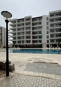 Satılır 2 otaqlı mənzil 99 m²