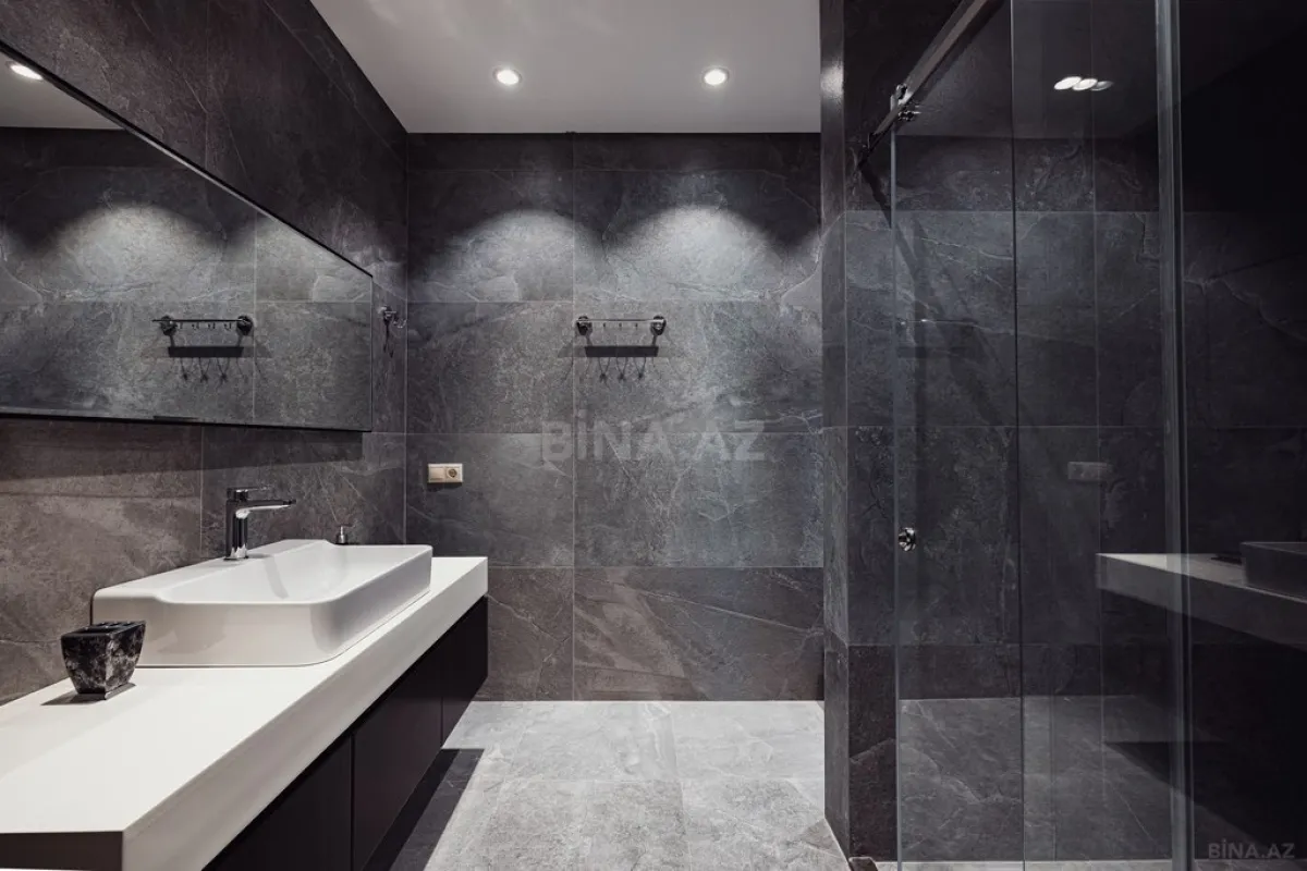 Satılır 3 otaqlı mənzil 150 m²