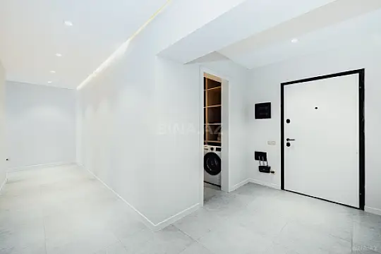 Satılır 3 otaqlı mənzil 150 m²