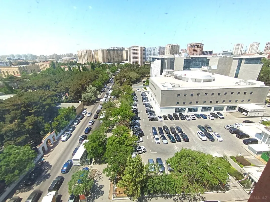 Satılır 3 otaqlı mənzil 119 m²