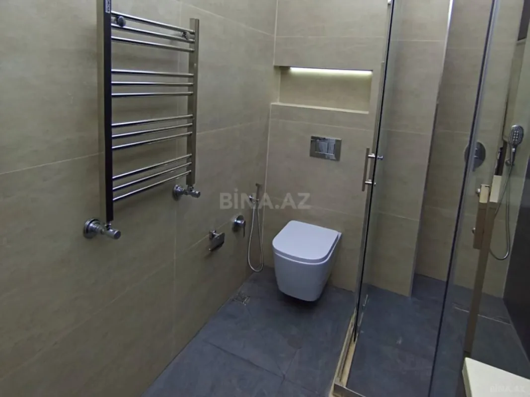 Satılır 3 otaqlı mənzil 119 m²