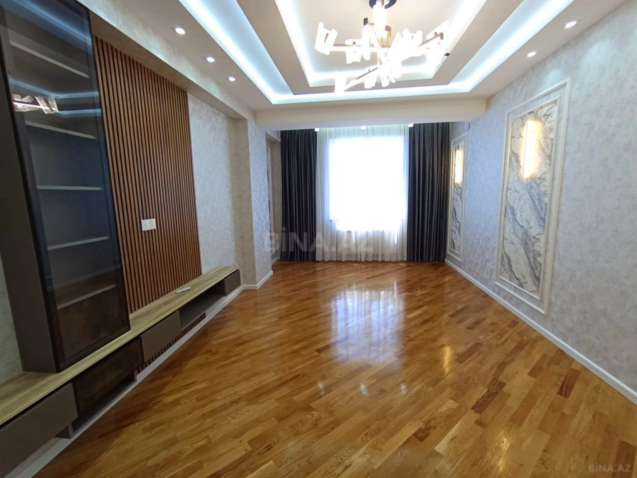 Satılır 3 otaqlı mənzil 119 m²
