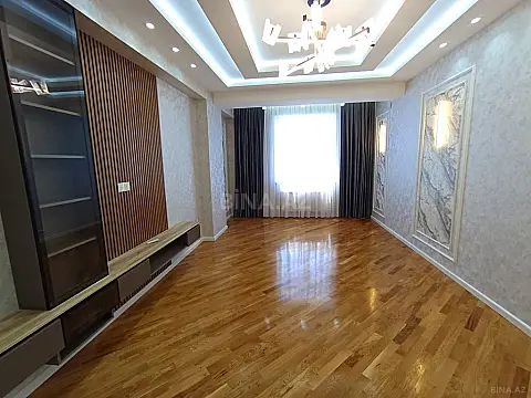 Satılır 3 otaqlı mənzil 119 m²