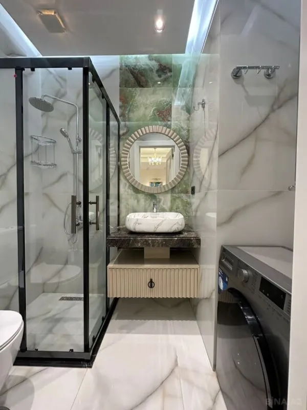 Kirayə verilir 3 otaqlı mənzil 140 m²