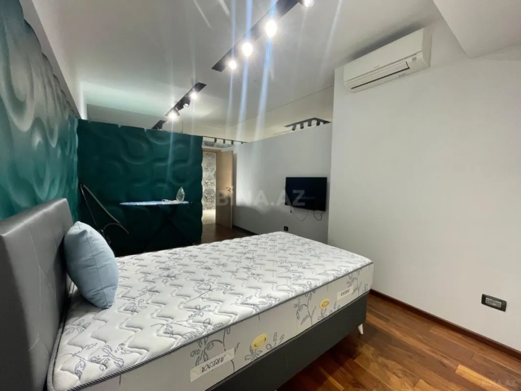 Kirayə verilir 3 otaqlı mənzil 150 m²