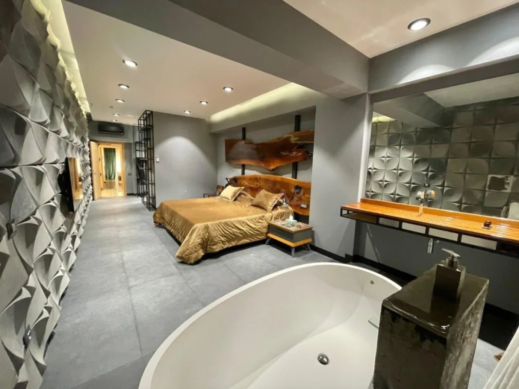 Kirayə verilir 3 otaqlı mənzil 150 m²