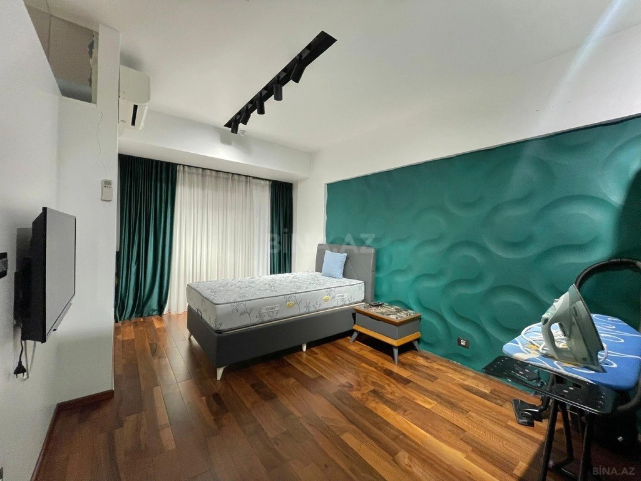 Kirayə verilir 3 otaqlı mənzil 150 m²