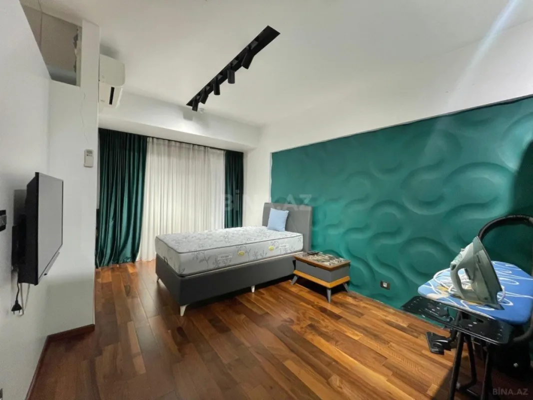 Kirayə verilir 3 otaqlı mənzil 150 m²