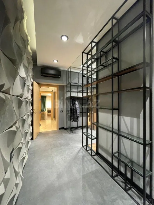 Kirayə verilir 3 otaqlı mənzil 150 m²