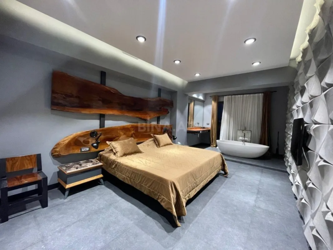 Kirayə verilir 3 otaqlı mənzil 150 m²