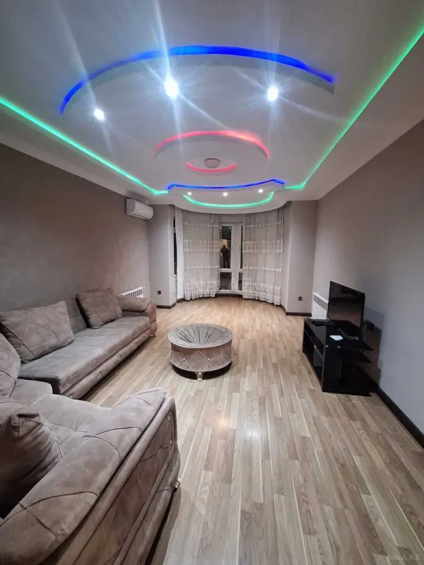 Satılır 3 otaqlı mənzil 99 m²