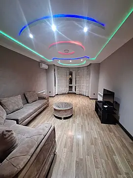 Satılır 3 otaqlı mənzil 99 m² — Bakı, 8-ci kilometr 3 otaq 99.00 m²