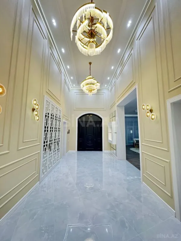 Satılır 5 otaqlı həyət evi 230 m²