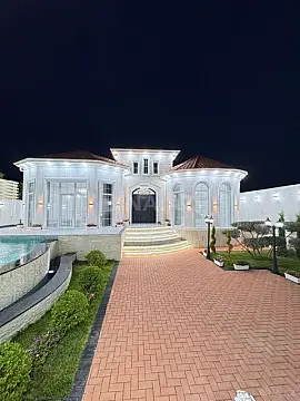 Satılır 5 otaqlı həyət evi 230 m²