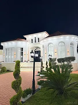 Satılır 5 otaqlı həyət evi 230 m²