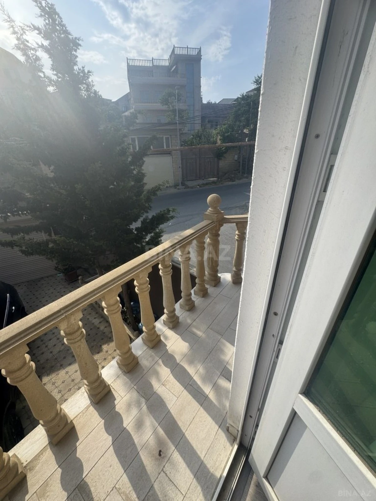 Satılır 4 otaqlı həyət evi 200 m²