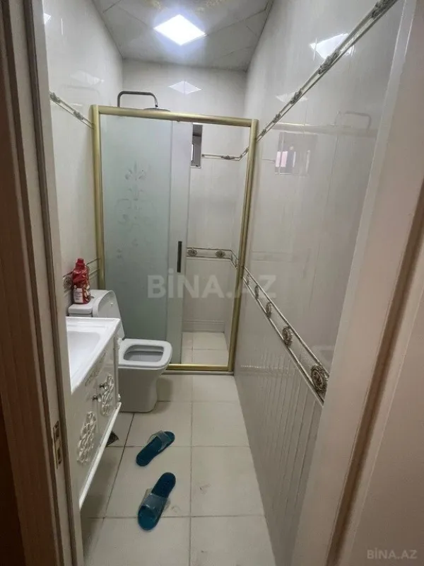 Satılır 4 otaqlı həyət evi 200 m²