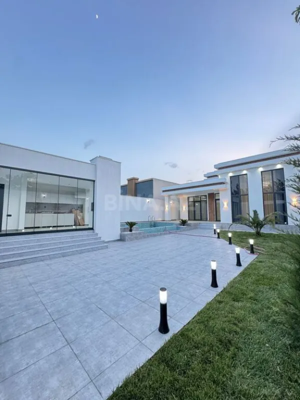 Satılır 4 otaqlı həyət evi 160 m²