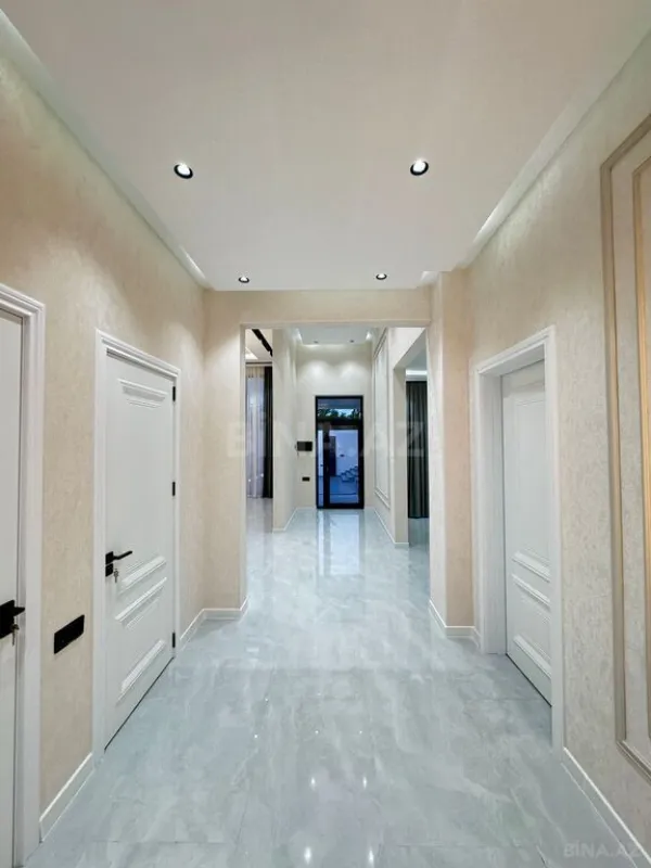 Satılır 4 otaqlı həyət evi 160 m²