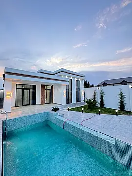 Satılır 4 otaqlı həyət evi 160 m²