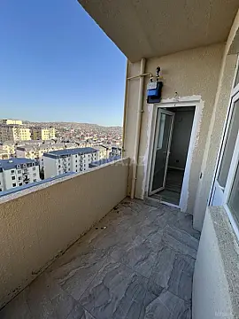 Satılır 2 otaqlı mənzil 64.5 m²