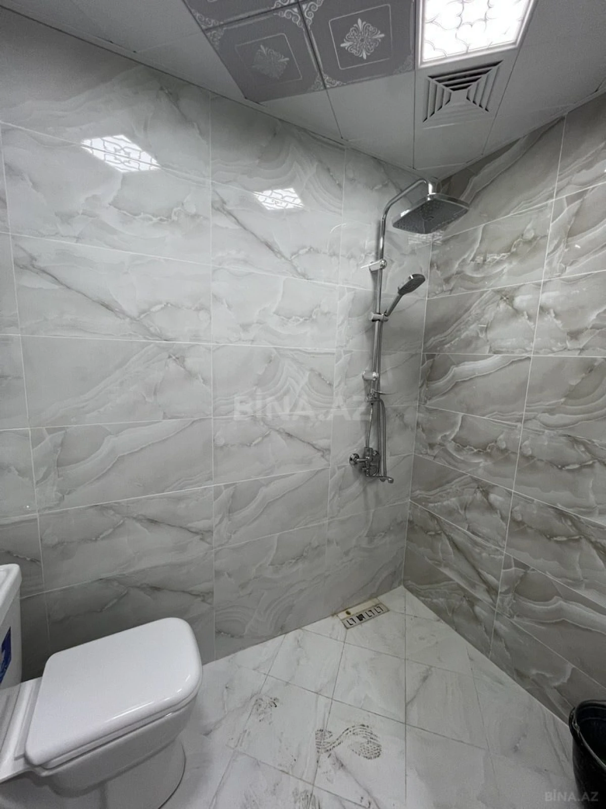 Satılır 2 otaqlı mənzil 64.5 m²