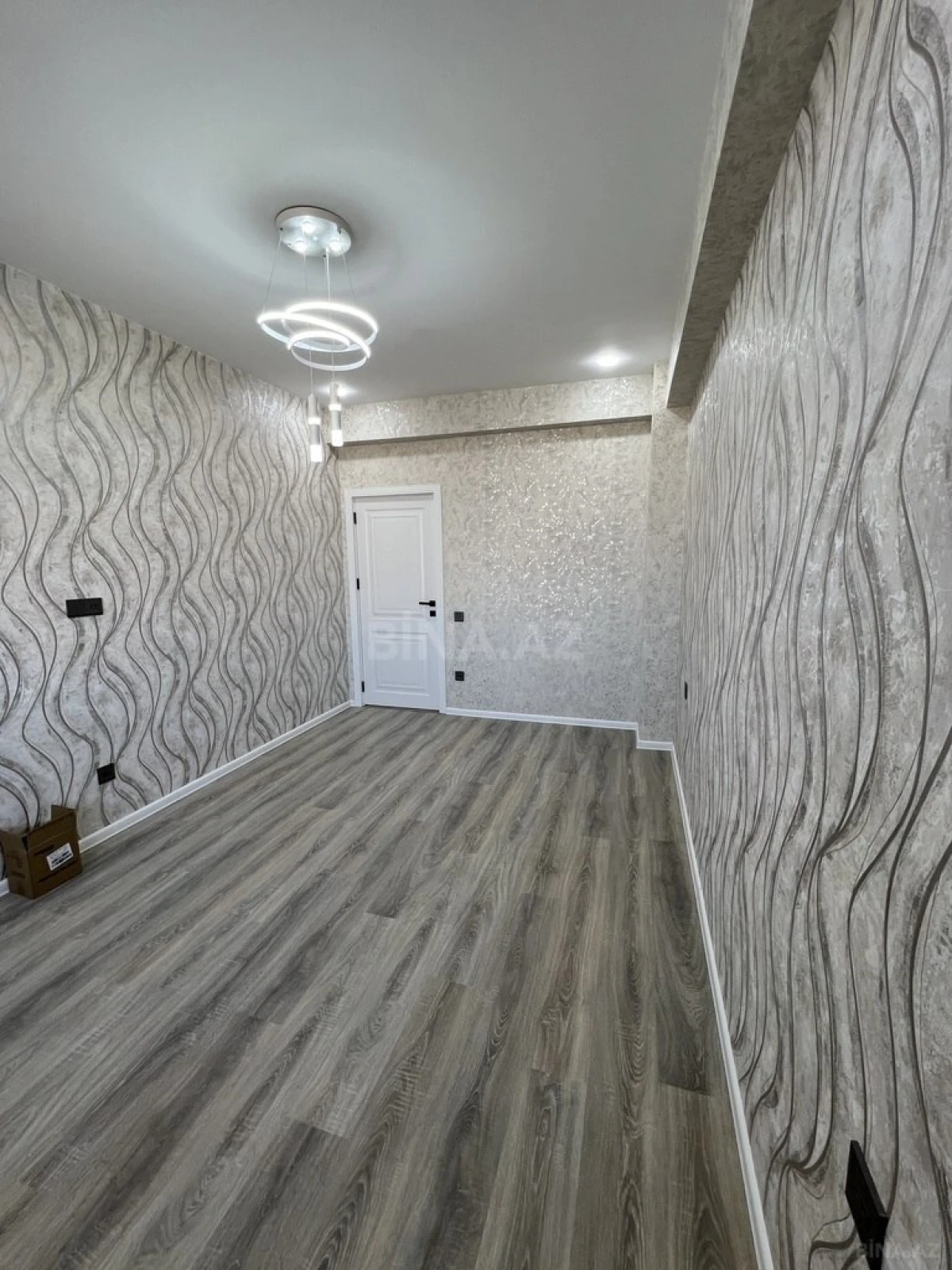 Satılır 2 otaqlı mənzil 64.5 m²