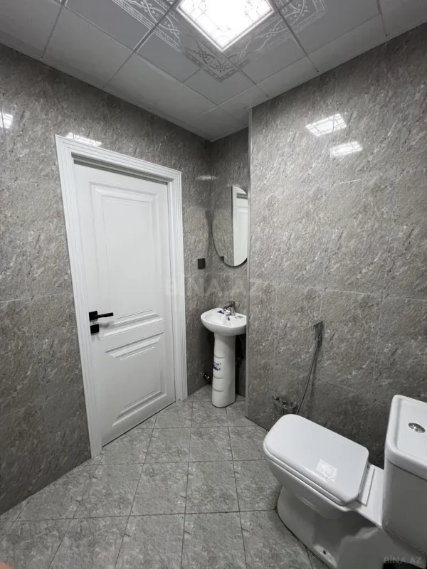 Satılır 2 otaqlı mənzil 60.9 m²