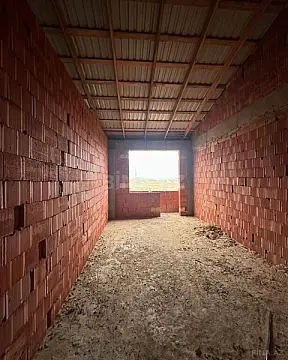 Satılır 2 otaqlı mənzil 44 m²