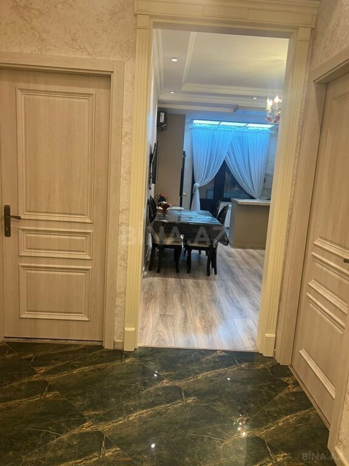 Kirayə verilir 3 otaqlı mənzil 65 m²