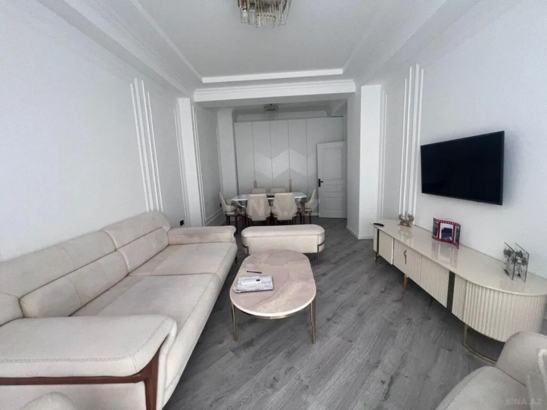 Kirayə verilir 2 otaqlı mənzil 85 m²