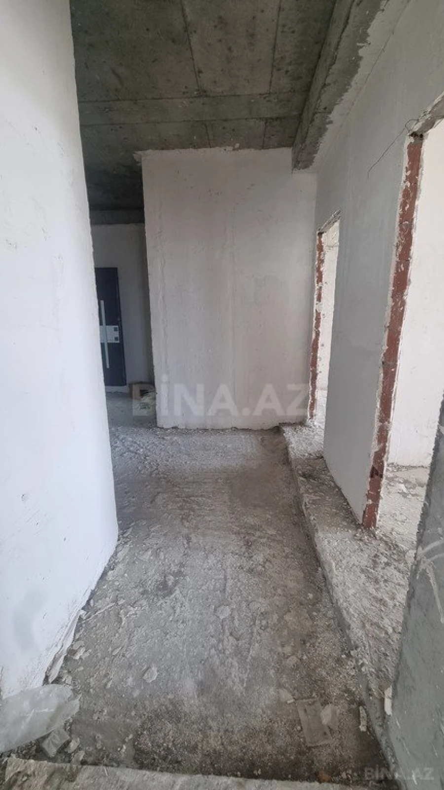 Satılır 3 otaqlı mənzil 120 m²