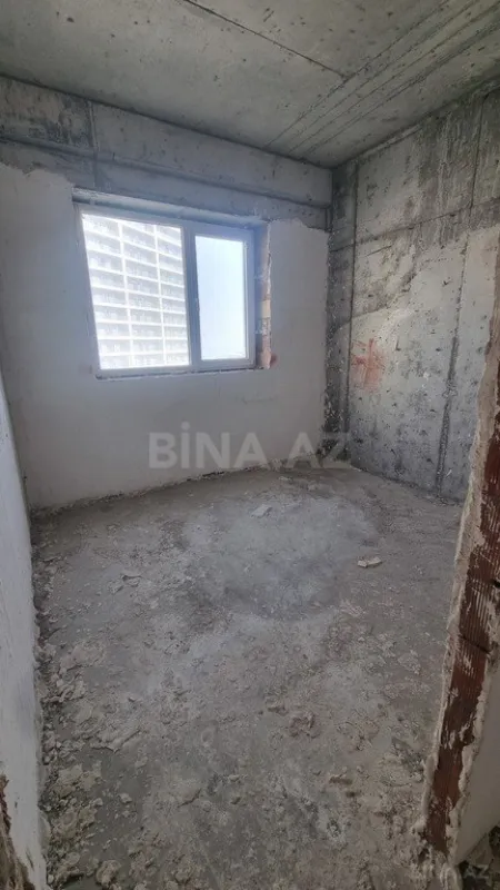 Satılır 3 otaqlı mənzil 120 m²
